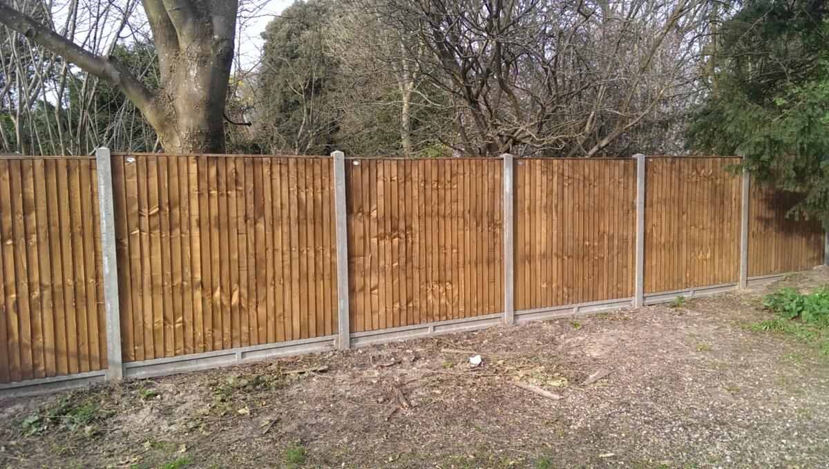 Timber fencing installation
